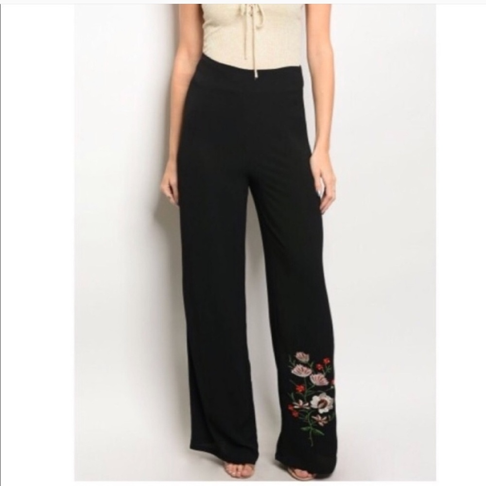 🔴2/$25 SALE NWT 10/14 HP classic Woman wide leg embroidered pant - Picture 2 of 9